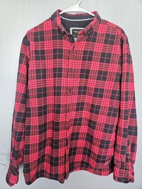American Heritage Dawson & Brooks Men's XL Red Black Plaid Flannel Shirt Cotton